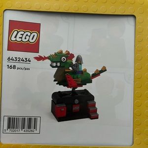Lego dragon set